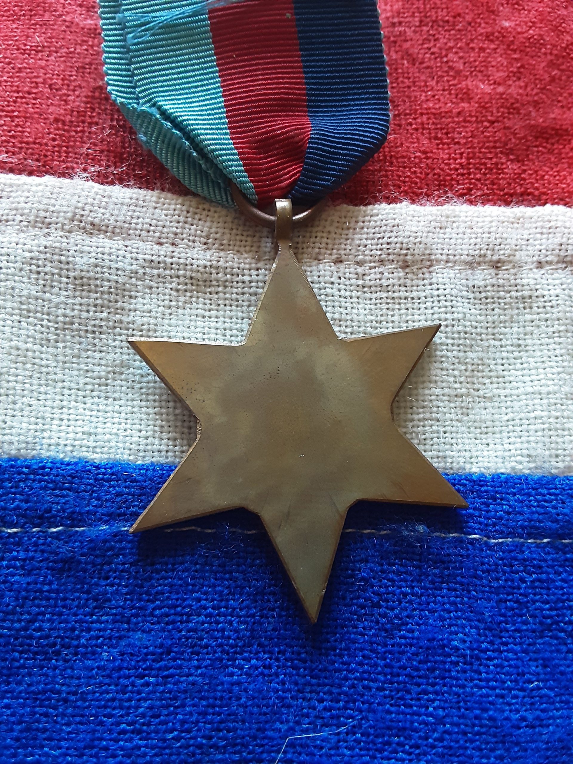 1939 - 45 Star WW2 - Image 2