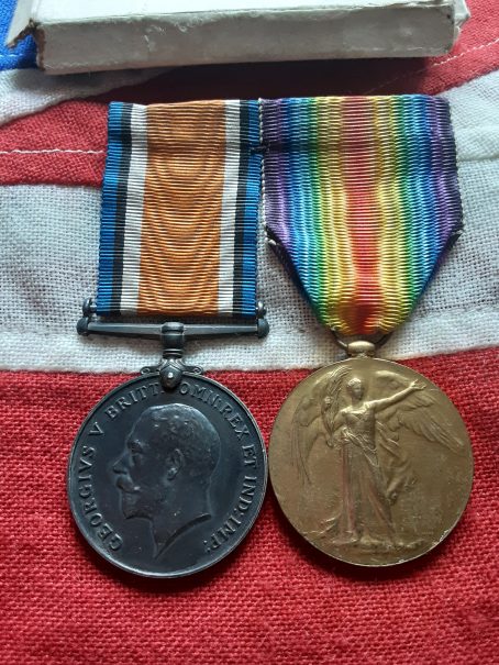 WWI Pair. Sjt Frederick George Jones. Mentioned in Dispatches. 59th North Midland Divisional Ammunition Column. - Image 2