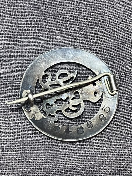 WWI Silver War Badge. Wilson. Argyll & Sutherland Highlanders. POW. GSW leg. Armadale. - Image 2