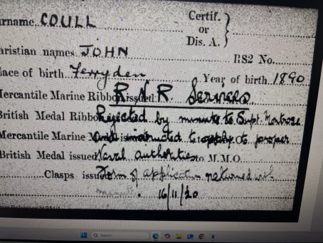 KGV RNR LSGC. Coull. Ferryden, Forfar. Sole issue. - Image 3