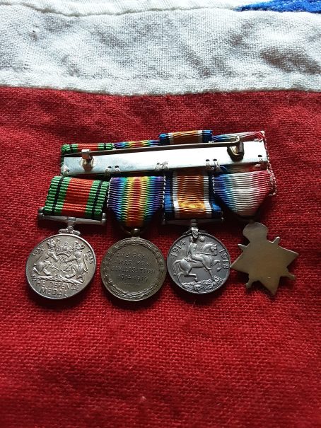 WWI/WWII Period miniature 1915 Trio with Defence Medal. - Image 2