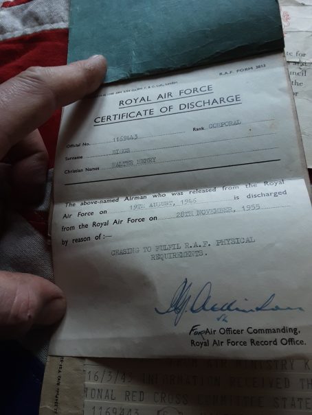 WWII Pacific Java POW group. Walter H Biggs. 153 Maintenance. RAF. Born Neath - Image 4