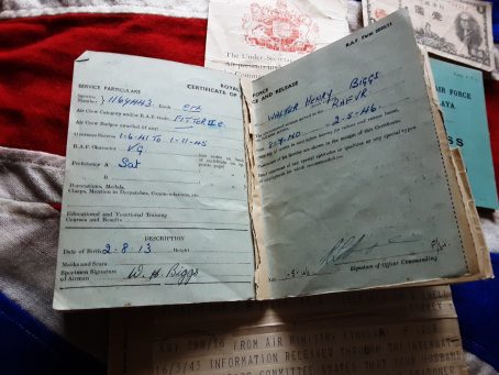 WWII Pacific Java POW group. Walter H Biggs. 153 Maintenance. RAF. Born Neath - Image 5