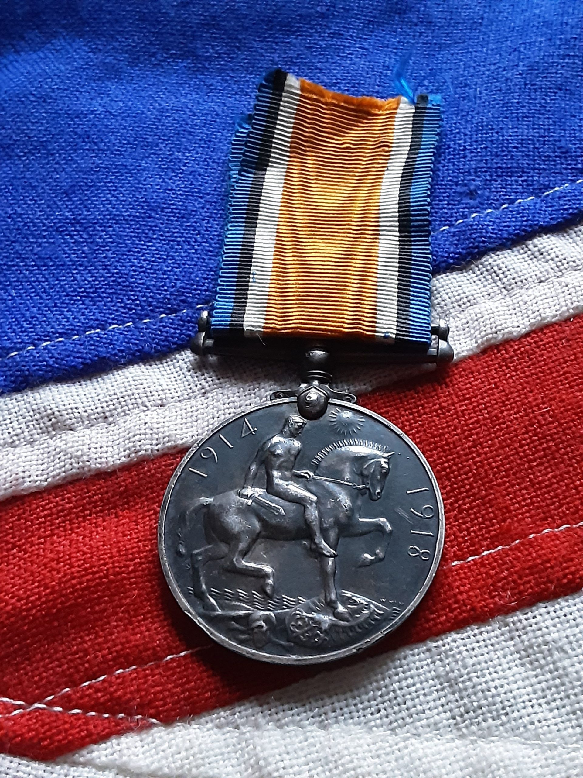 Bwm . Edward T Banks .13 1st North Wales Batt R w Fus . Wounded. Ruabon . - Image 2