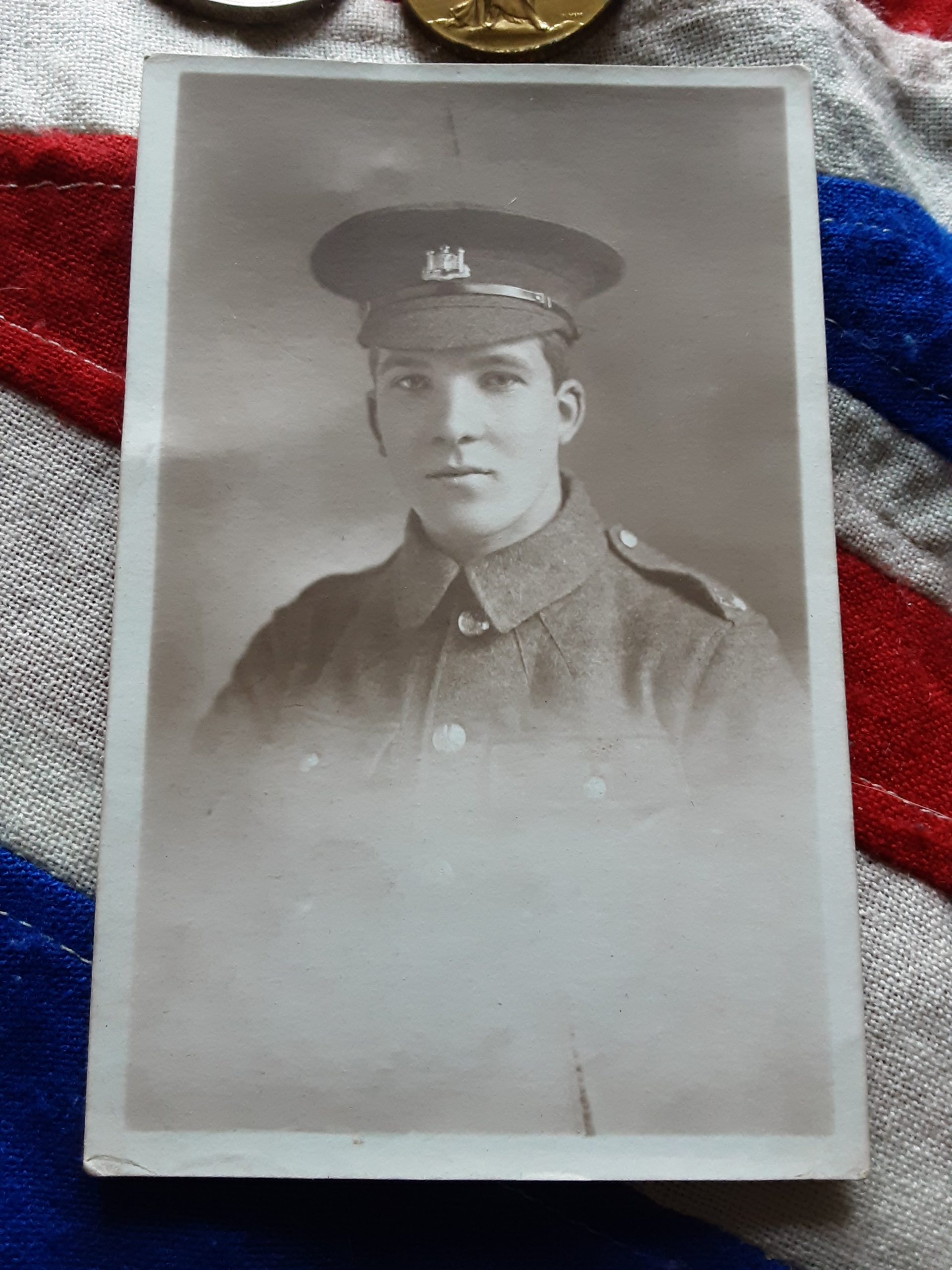 WWI Pair & photo. Albert George Reeder. Warwickshire Regiment. Wounded & gassed. Norwich, Norfolk - Image 2