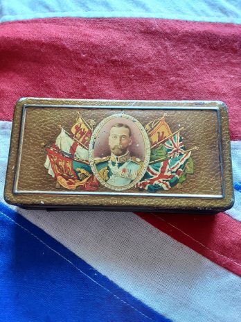 Rare 1915 WWI Rowntree chocolate & tobacco tin .