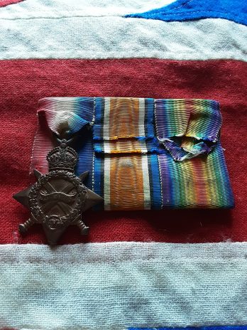 Gapfiller .Ww1 .1915 Star. On old Court Mount .