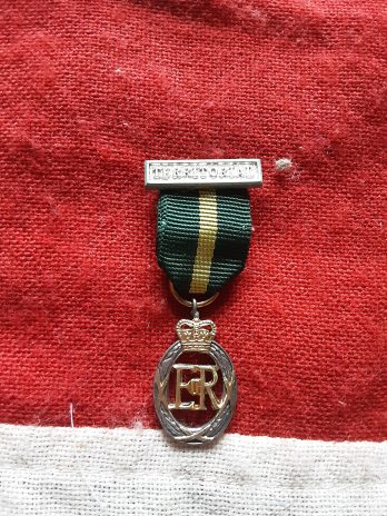 Period Miniature Qe2 .Territorial Decoration.