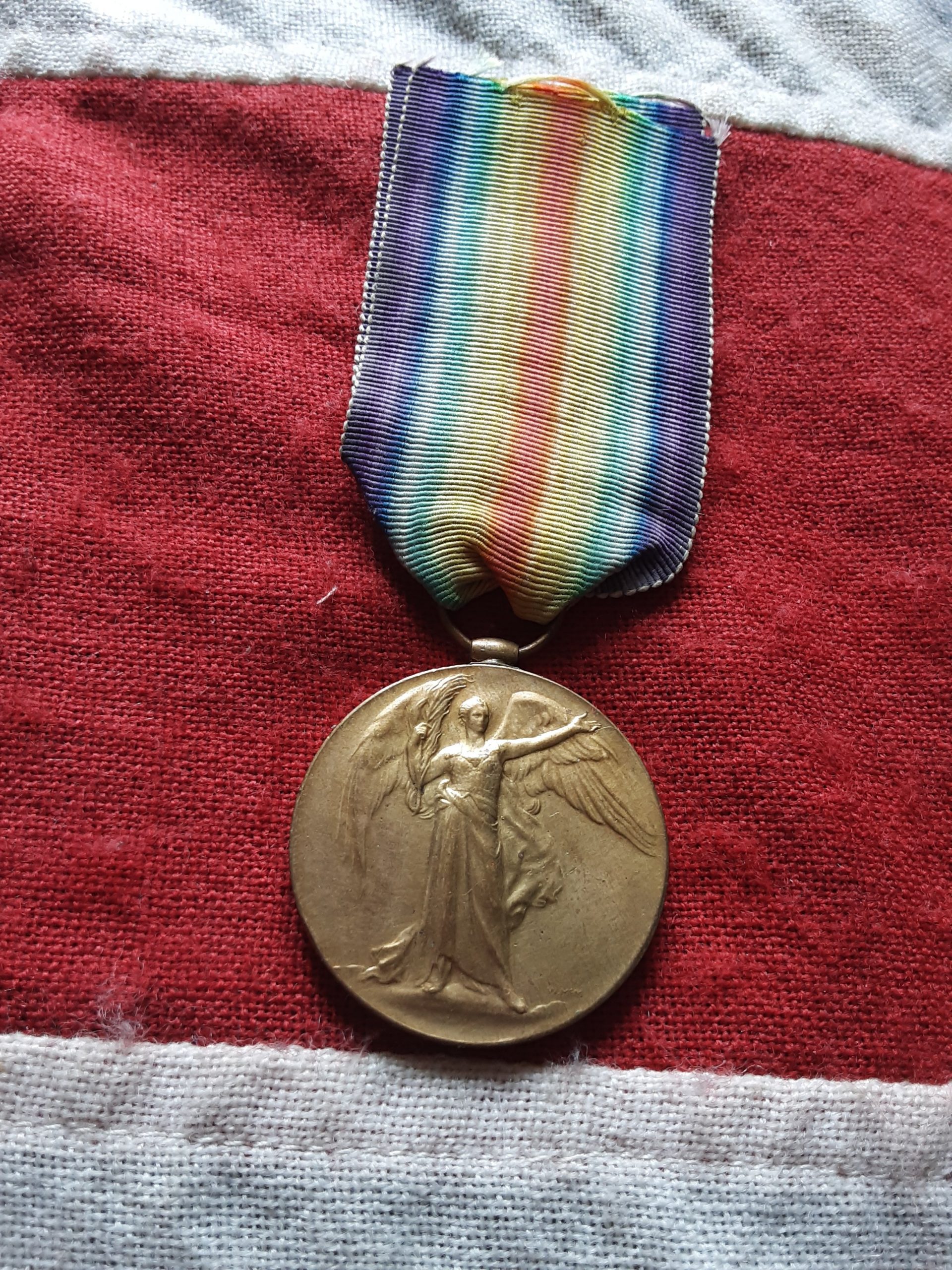 WWI Victory. Frank Hall. 2/8th West Yorkshire Regiment. Leeds Rifles. Wounded 1918