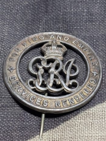 Silver War Badge. Thomas James Robertson. Machine Gun Corps. Glasgow.