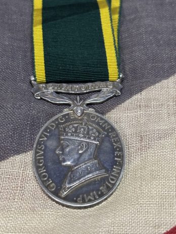 KGVI Territorial Efficiency Medal. Mackney. Royal Artillery.