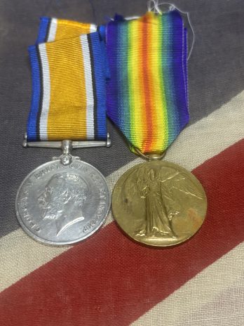 WWI Pair. Ruff. Sussex Yeomanry Dragoons. Served Gallipoli to the Western Front. Chichester.