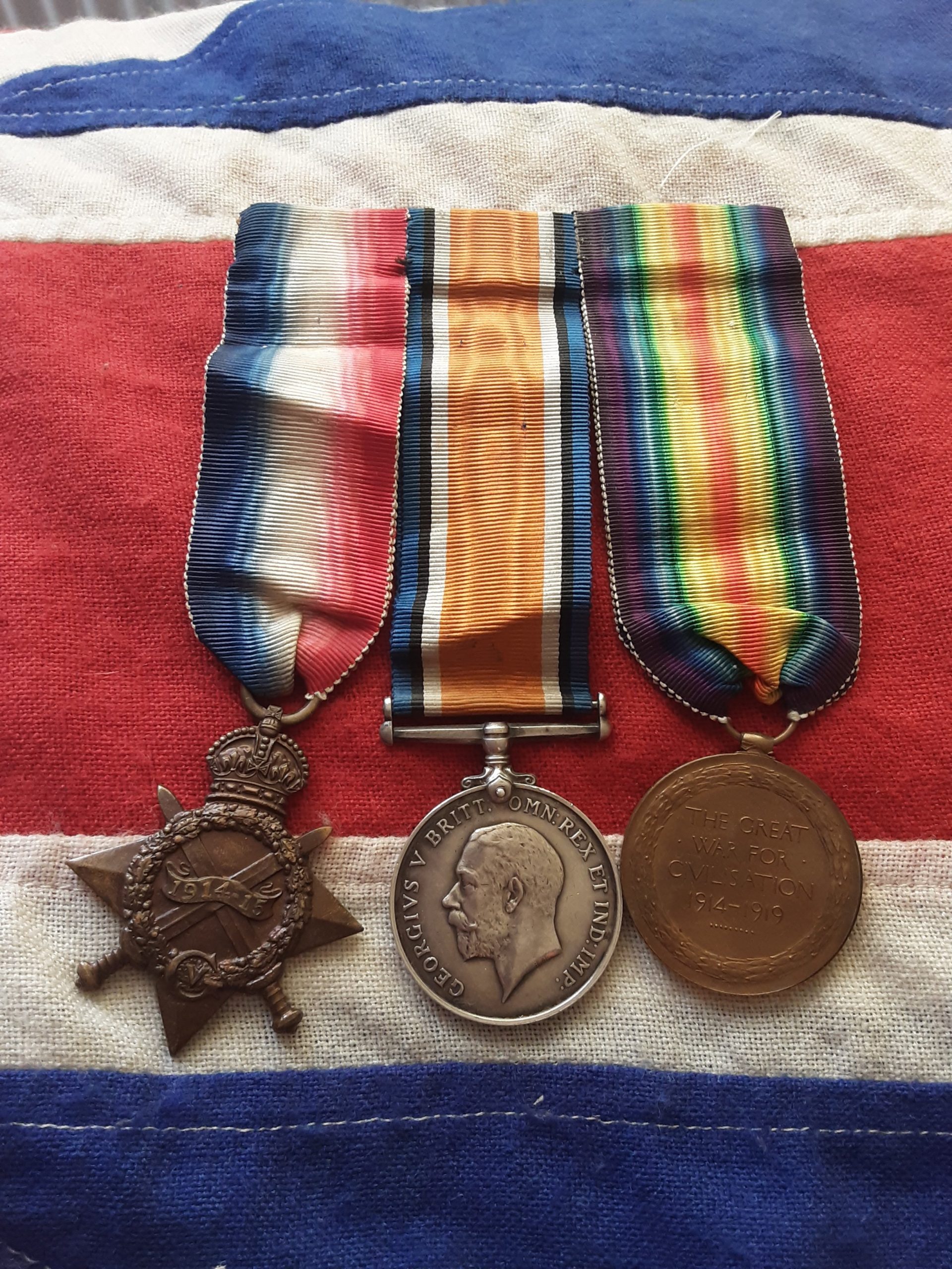 1915 Trio. 2 Lieut William Edwin Lea. 10th Hackney Battalion Rifle Brigade. Lower Peover, Cheshire. Watchmaker. Wounded. - Image 6