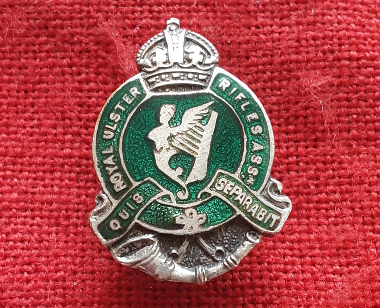 Pre 1952. Royal Ulster Rifles Association badge
