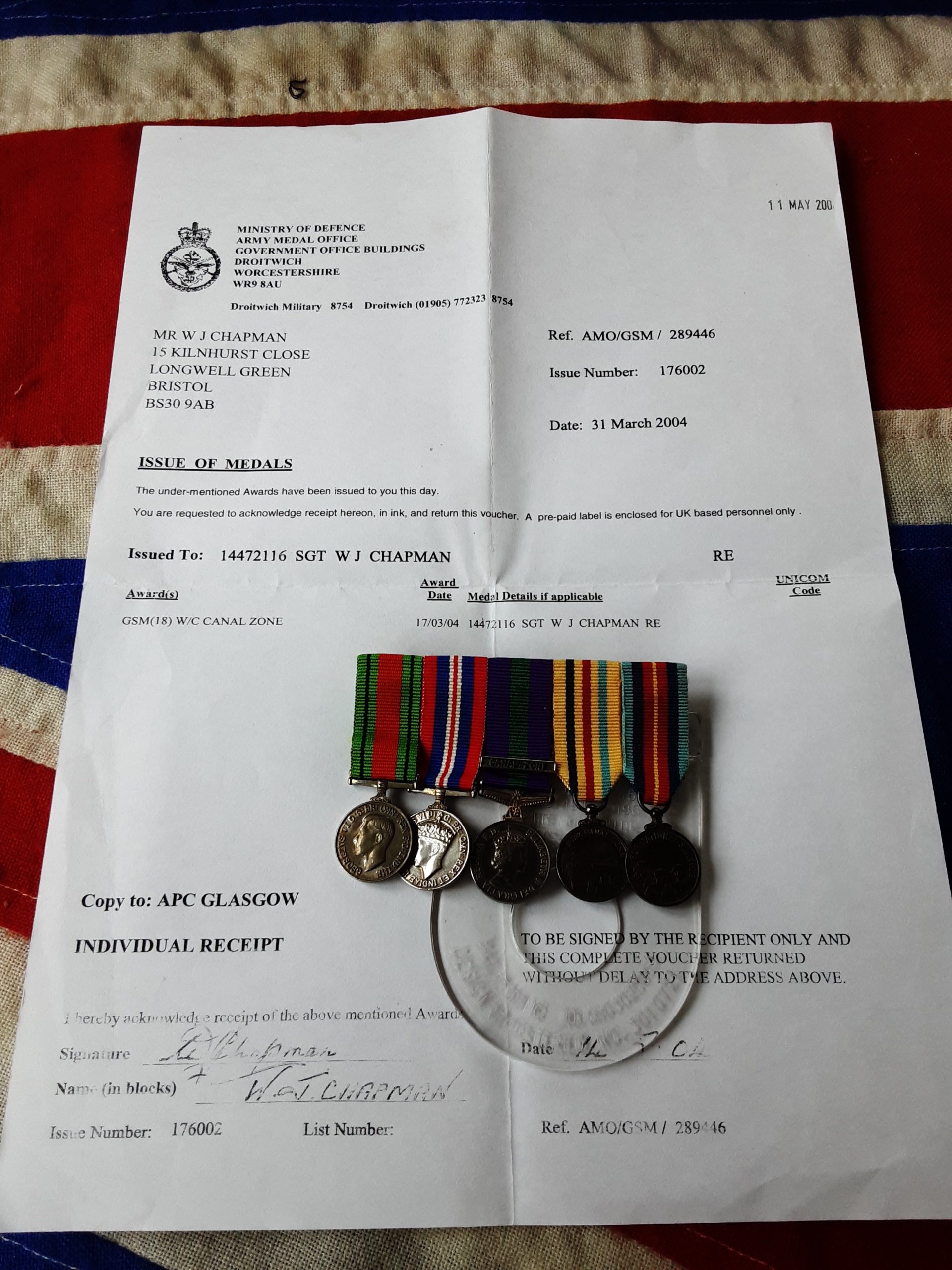 Attributed Miniature Group PARAS . Ww2 & Canal Zone . Sgt Wallace Chapman 9th Ind Airborne Sqd Re .