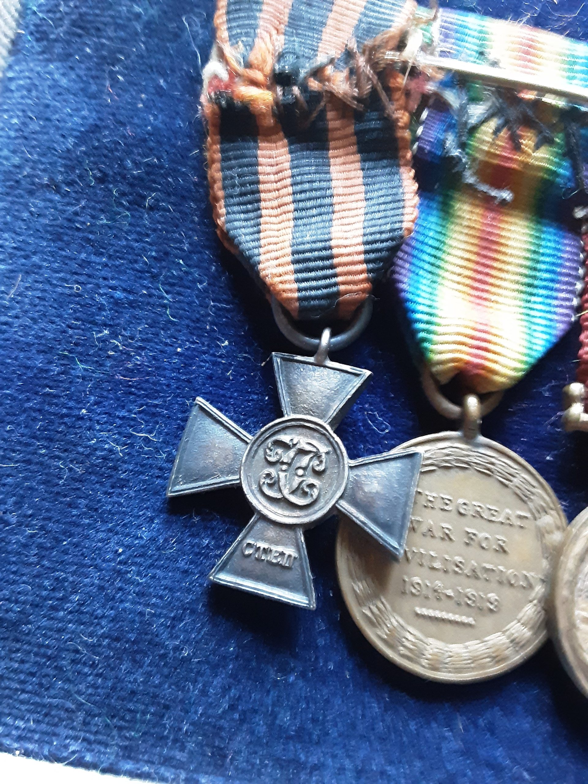 Period Miniature Ww1 Mercantile Marine & Imperial Russian Cross Of St George Group. - Image 3