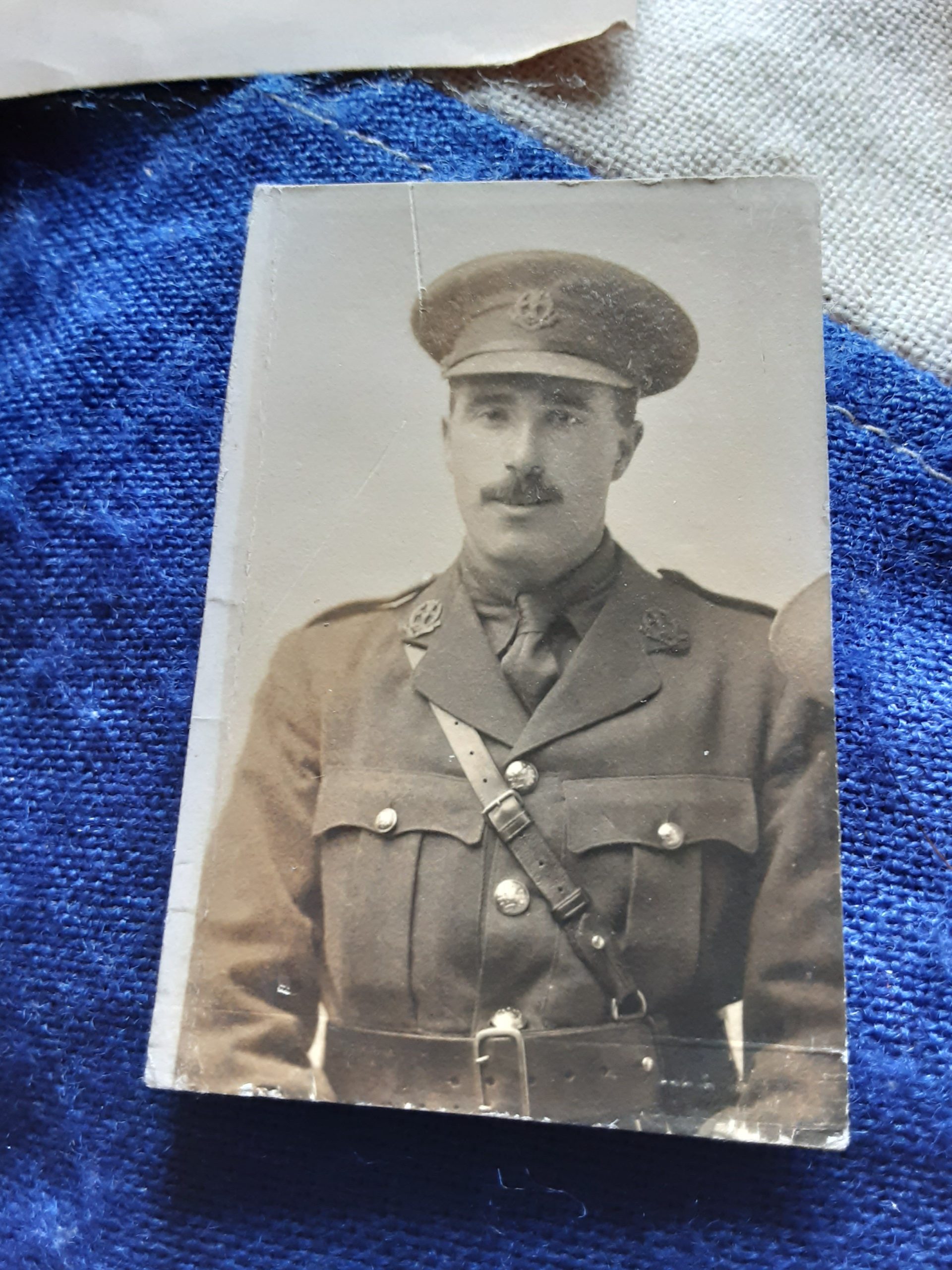 Officers Memorial Plaque. Lieut & Qm Harry Johnson .2/8th Middlesex. Kia ix Cyclist Bn .Uxbridge. - Image 6